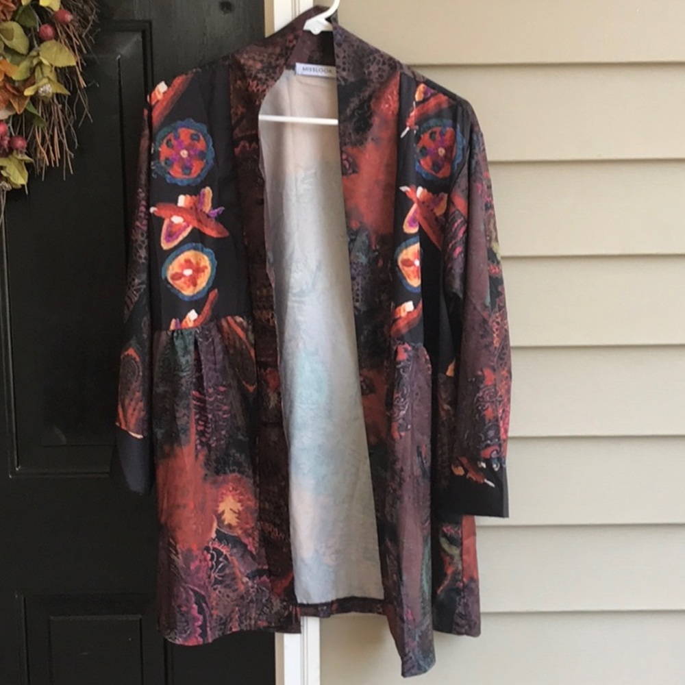 Beautiful light weight painters style jacket. NWOT